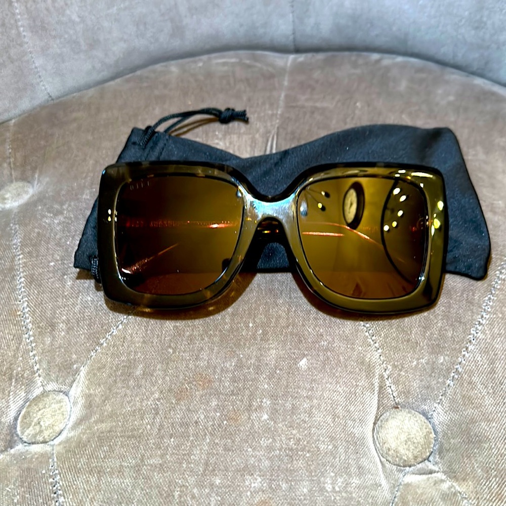 DIFF eyewear, Vanessa sunglasses